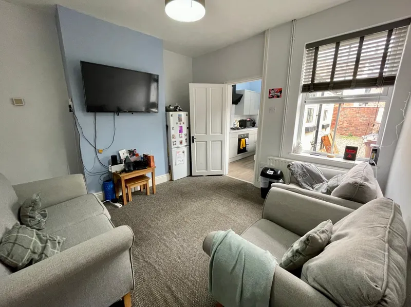 West End // 4 Bed Property // Sep 2026 - Thumbnail 2